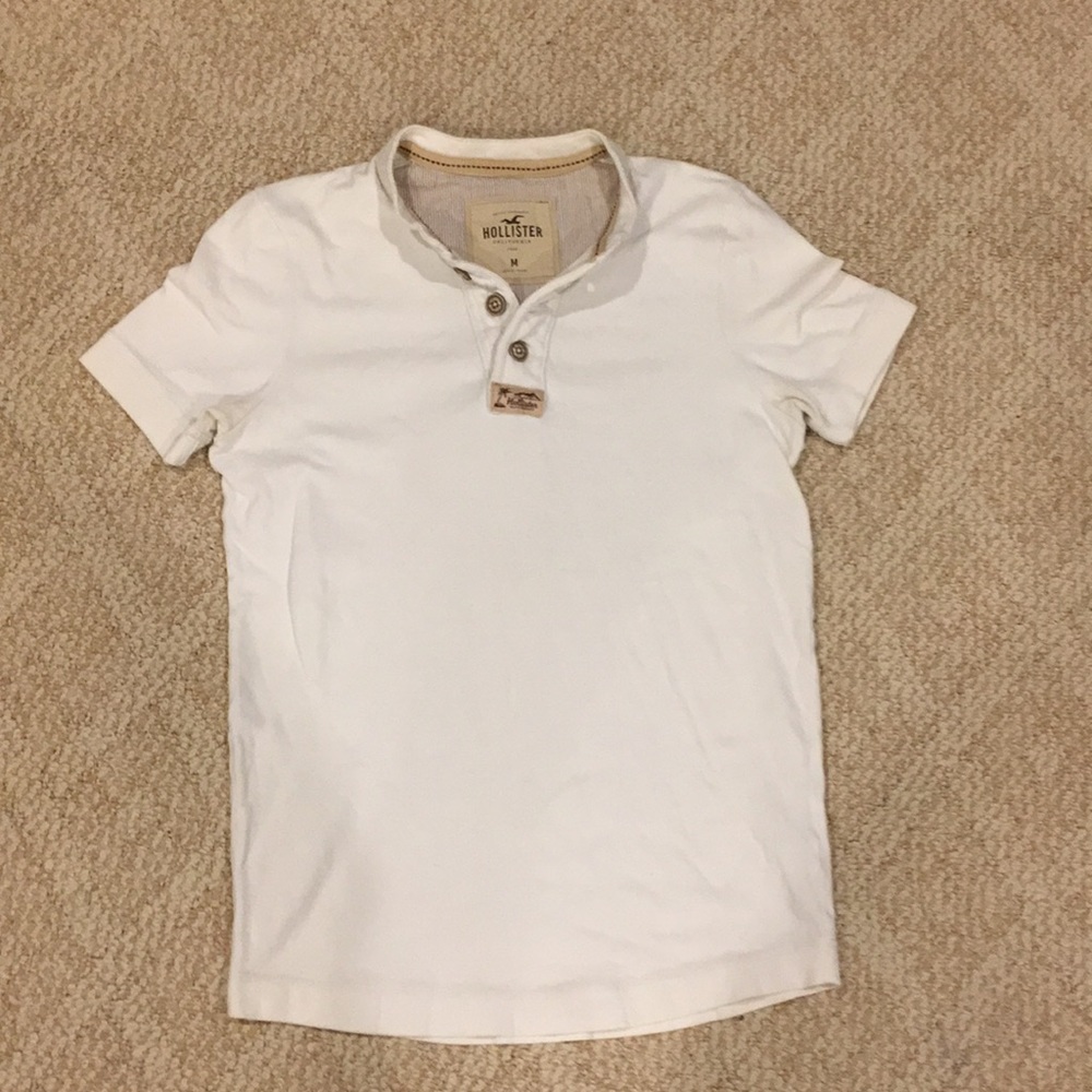 Hollister shirt